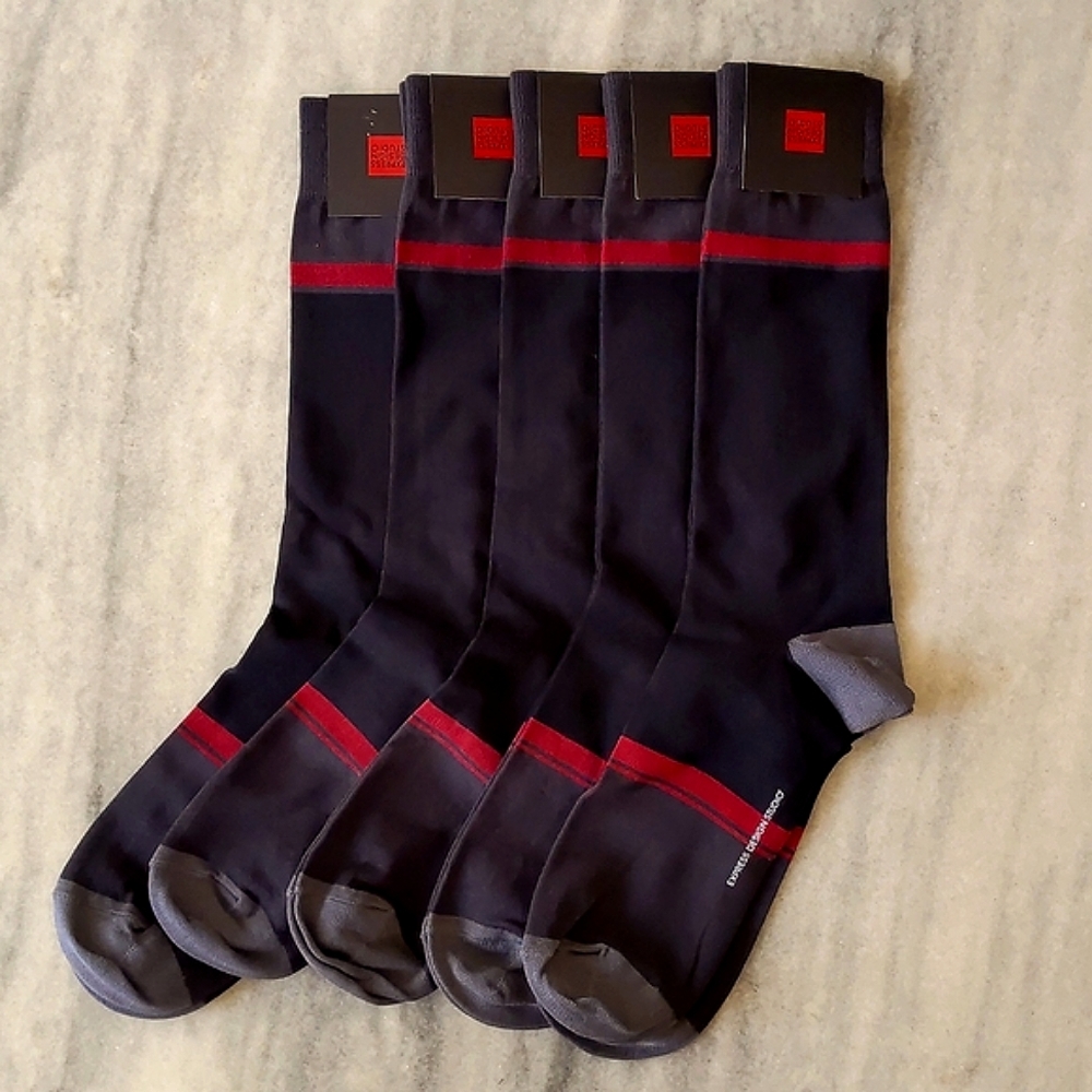 NWT. Express Men's dress socks (5 pairs).